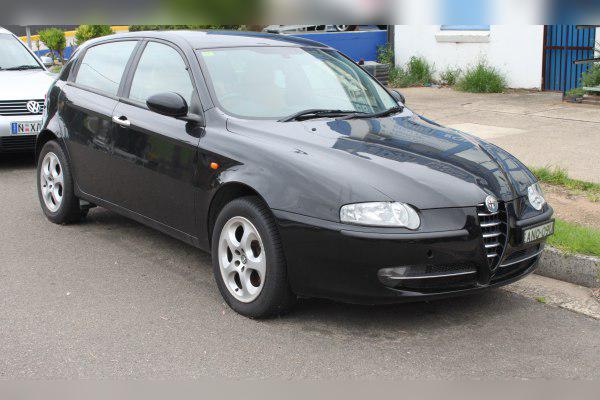 2000 Alfa Romeo 147 5-doors cover