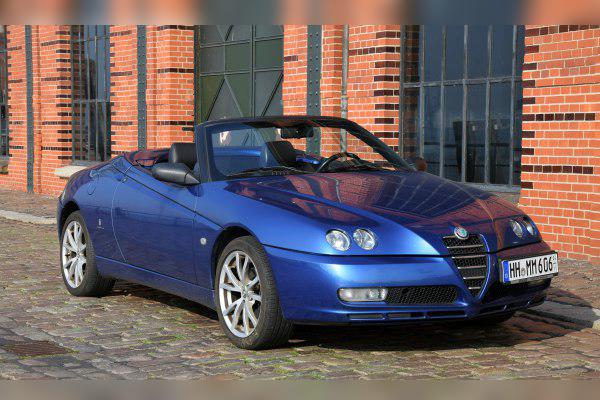 2003 Alfa Romeo Spider (916, facelift 2003) cover