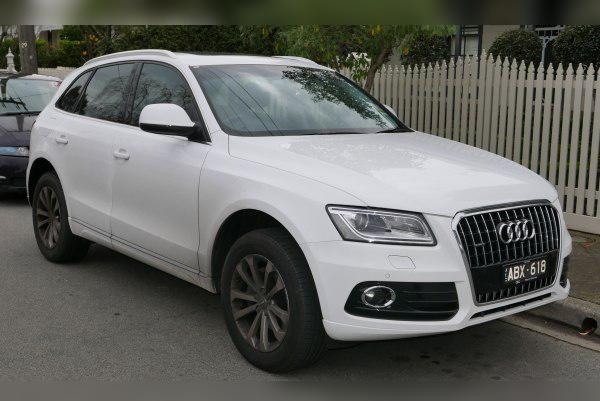 2012 Audi Q5 I (8R, facelift 2012) cover