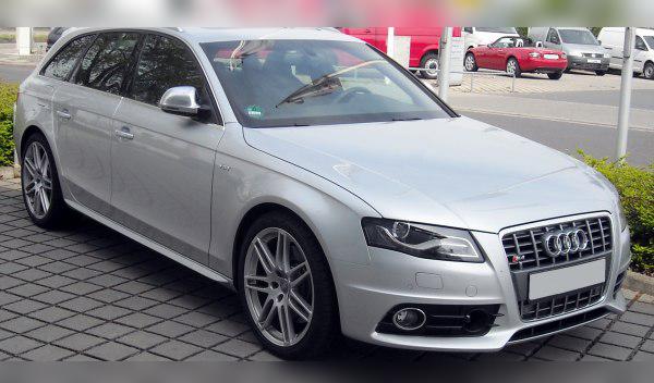 2009 Audi S4 Avant (B8) cover