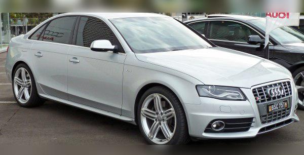 2009 Audi S4 (B8) cover