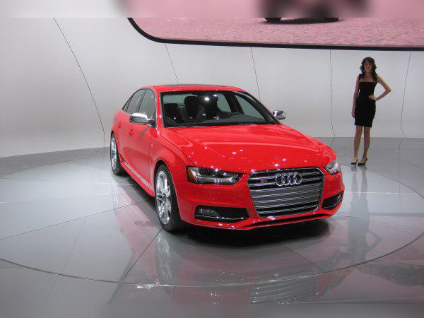 2011 Audi S4 (B8, facelift 2011) cover