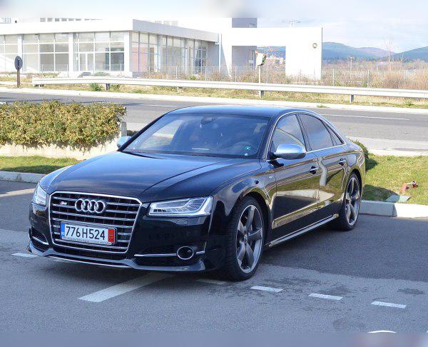 2013 Audi S8 (D4 facelift 2013) cover