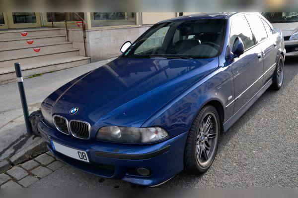 1998 BMW M5 (E39) cover