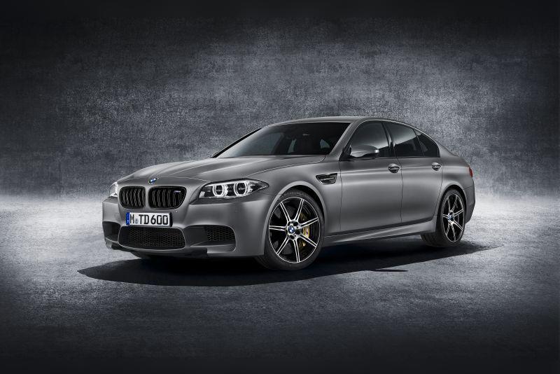 2013 BMW M5 (F10M LCI, facelift 2013) cover