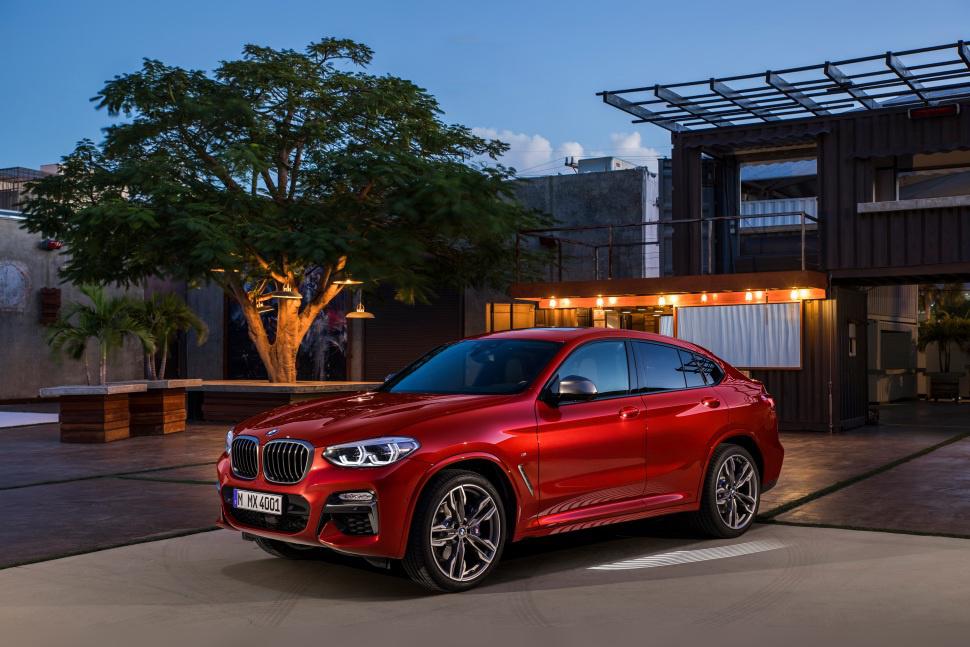 2018 BMW X4 (G02) cover