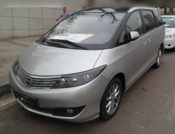2010 BYD M6 cover