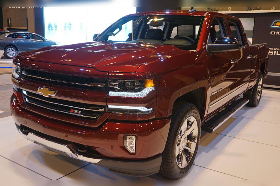 2016 Chevrolet Silverado 1500 III (facelift 2016) Crew Cab Standard Box cover