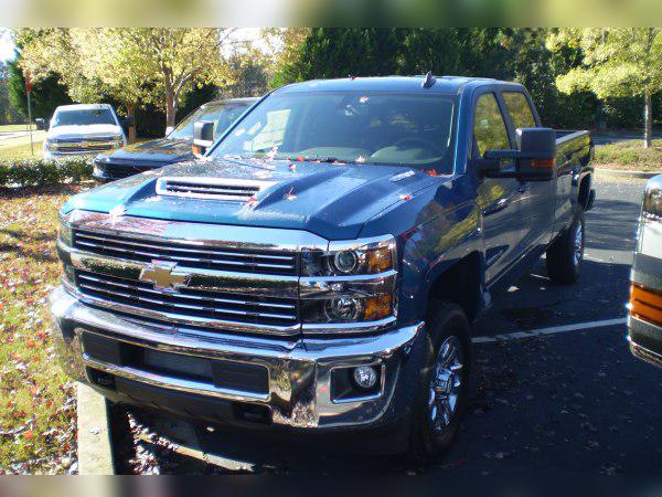 2015 Chevrolet Silverado 2500 HD III (K2XX) Crew Cab Long Box cover