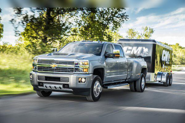 2015 Chevrolet Silverado 3500 HD III (K2XX) Crew Cab Long Box cover