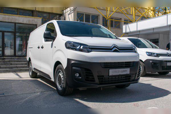 2016 Citroen Jumpy III M cover