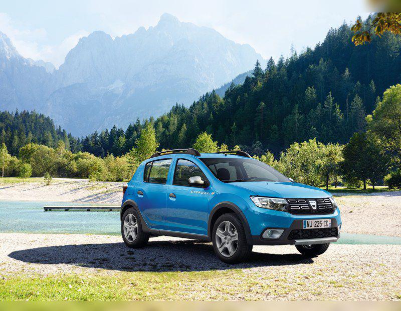 2016 Dacia Sandero II Stepway (facelift 2016) cover