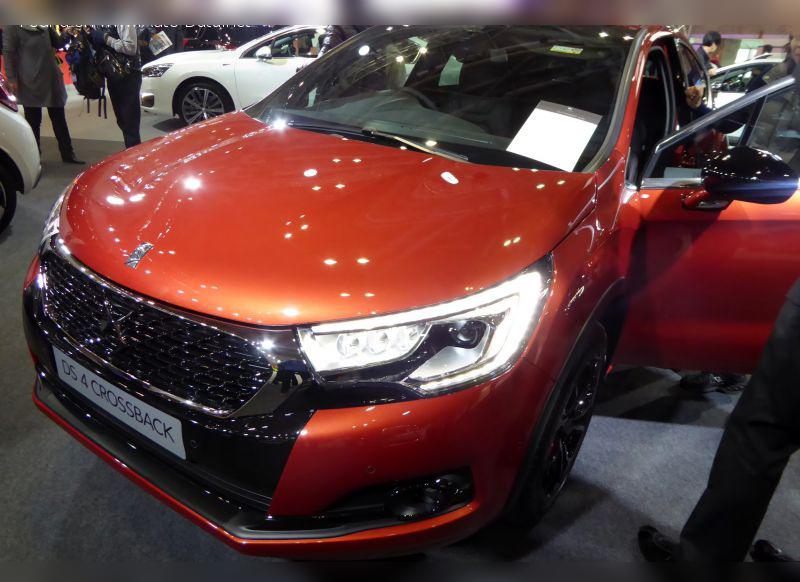 2015 DS 4 Crossback cover
