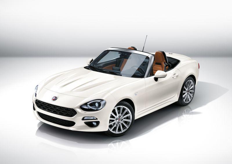 2016 Fiat 124 Spider (2016) cover