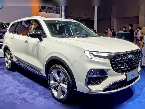 2021 Ford Equator cover