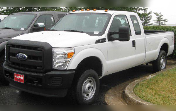 2011 Ford F-250 Super Duty III Super Cab Long box cover