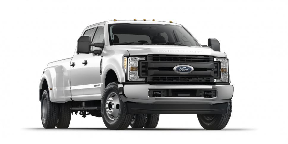 2017 Ford F-350 Super Duty IV Crew Cab Long box cover