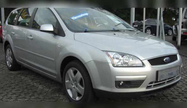 2005 Ford Focus Turnier II cover