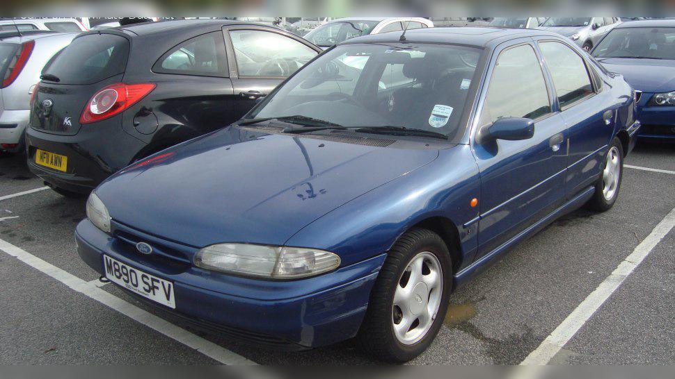 1993 Ford Mondeo I Hatchback cover