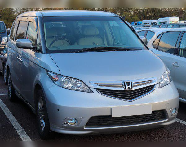 2004 Honda Elysion I cover