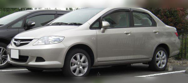 2003 Honda Fit Aria cover