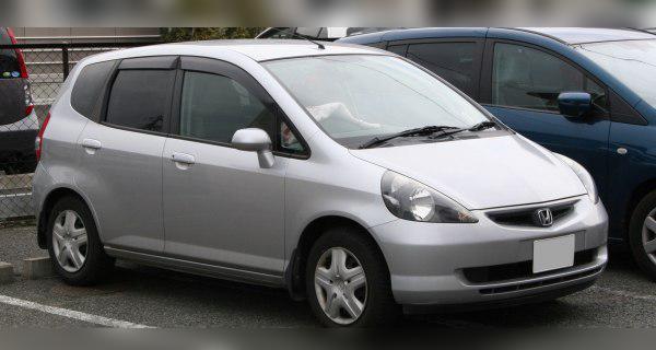 2001 Honda Fit I cover