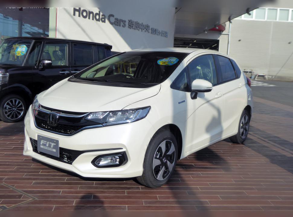 2017 Honda Fit III (facelift 2017) cover