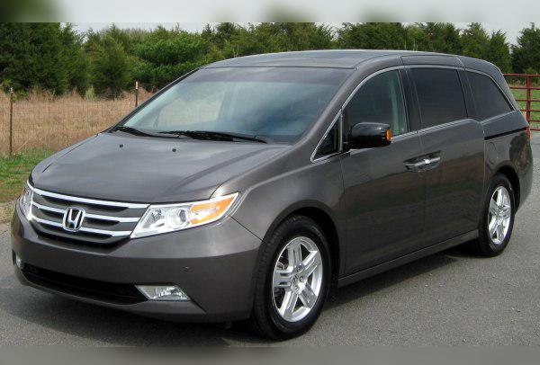 2011 Honda Odyssey IV cover