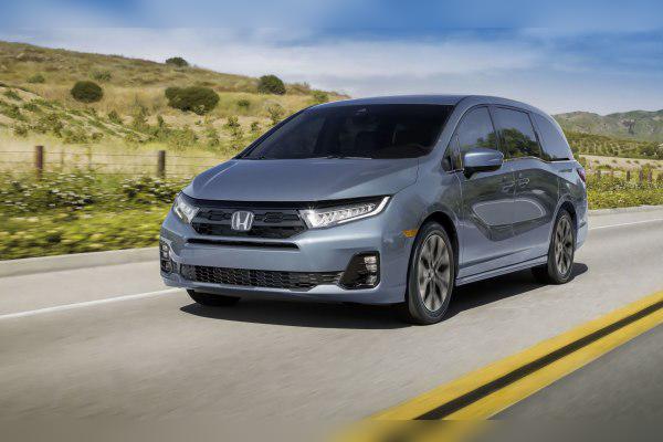 2024 Honda Odyssey V (facelift 2024) cover