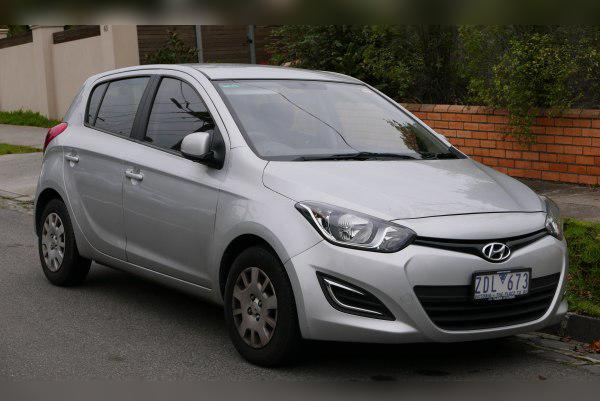 2012 Hyundai i20 I (PB facelift 2012) cover