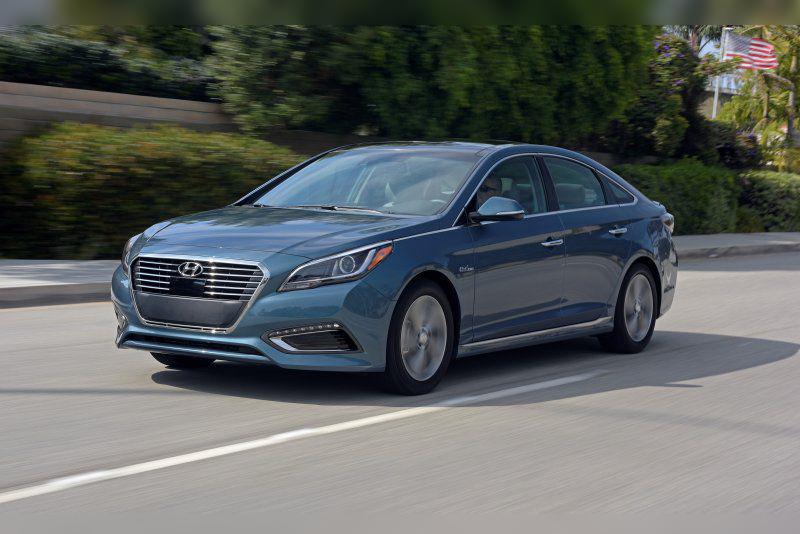 2014 Hyundai Sonata VII (LF) cover