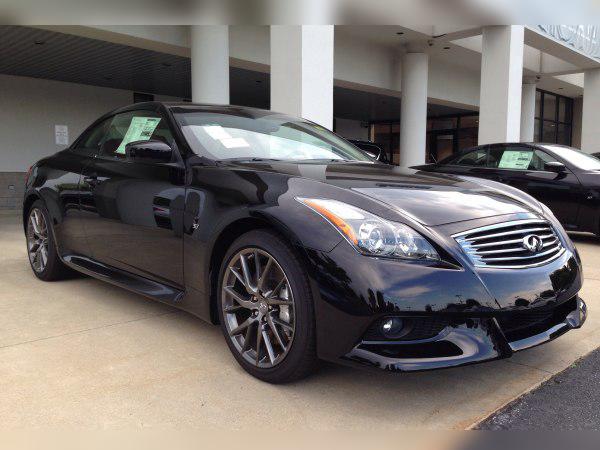 2013 Infiniti Q60 I Convertible cover