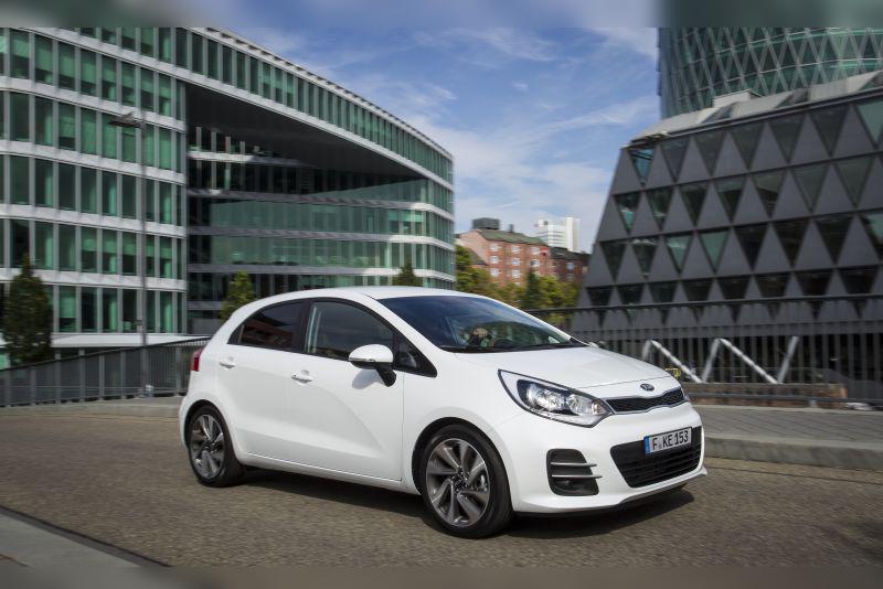 2015 Kia Rio III Hatchback (UB, facelift 2015) cover