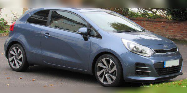 2015 Kia Rio III Hatchback (UB, facelift 2015) 3 door cover
