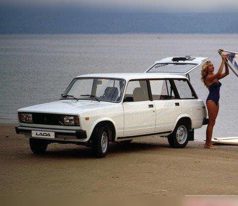 1984 Lada 2104 cover