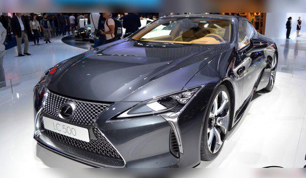 2017 Lexus LC cover