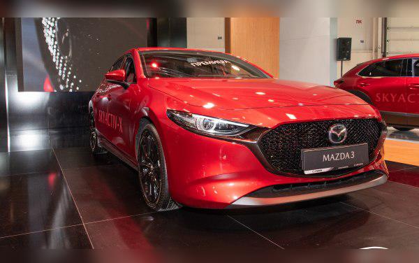 2019 Mazda 3 IV Hatchback cover