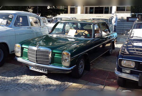 1972 Mercedes-Benz /8 (W115, facelift 1973) cover