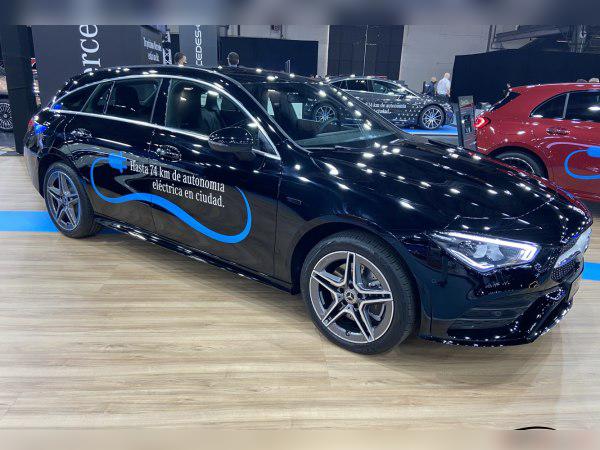 2019 Mercedes-Benz CLA Shooting Brake (X118) cover