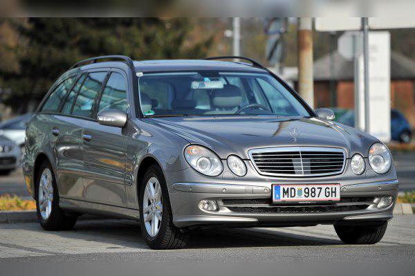 2003 Mercedes-Benz E-class T-modell (S211) cover