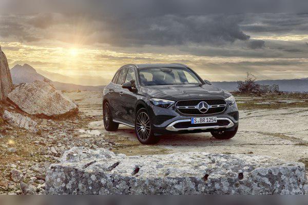 2022 Mercedes-Benz GLC SUV (X254) cover