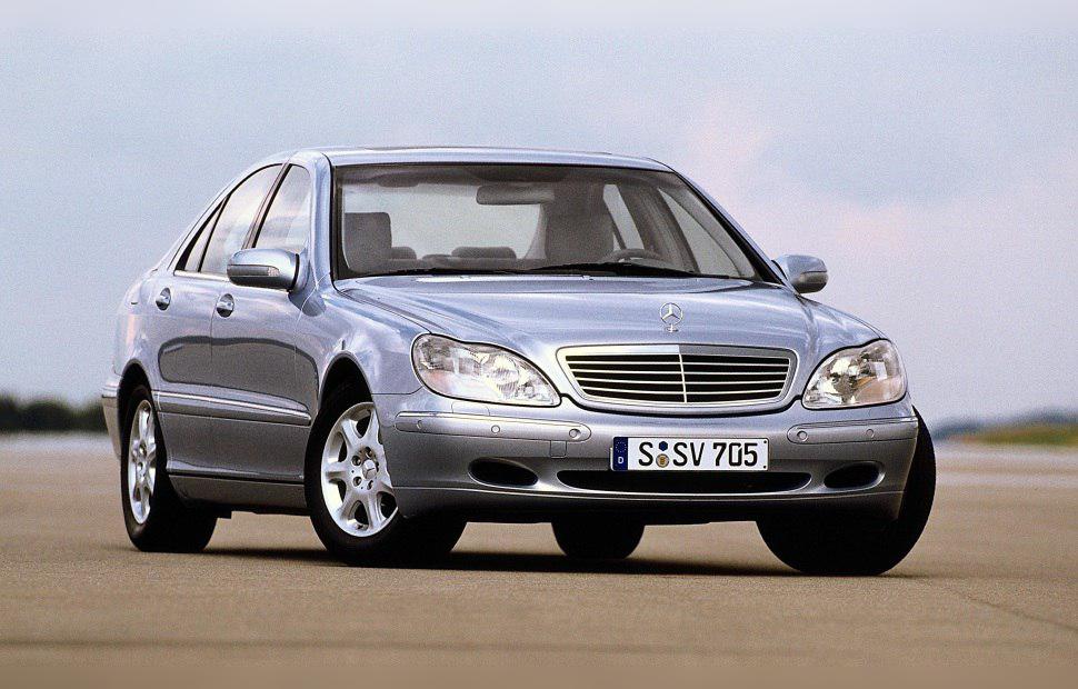 1998 Mercedes-Benz S-class (W220) cover