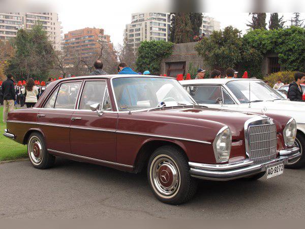 1965 Mercedes-Benz W108 cover
