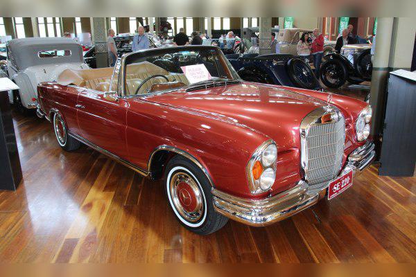 1962 Mercedes-Benz W112 Cabriolet cover