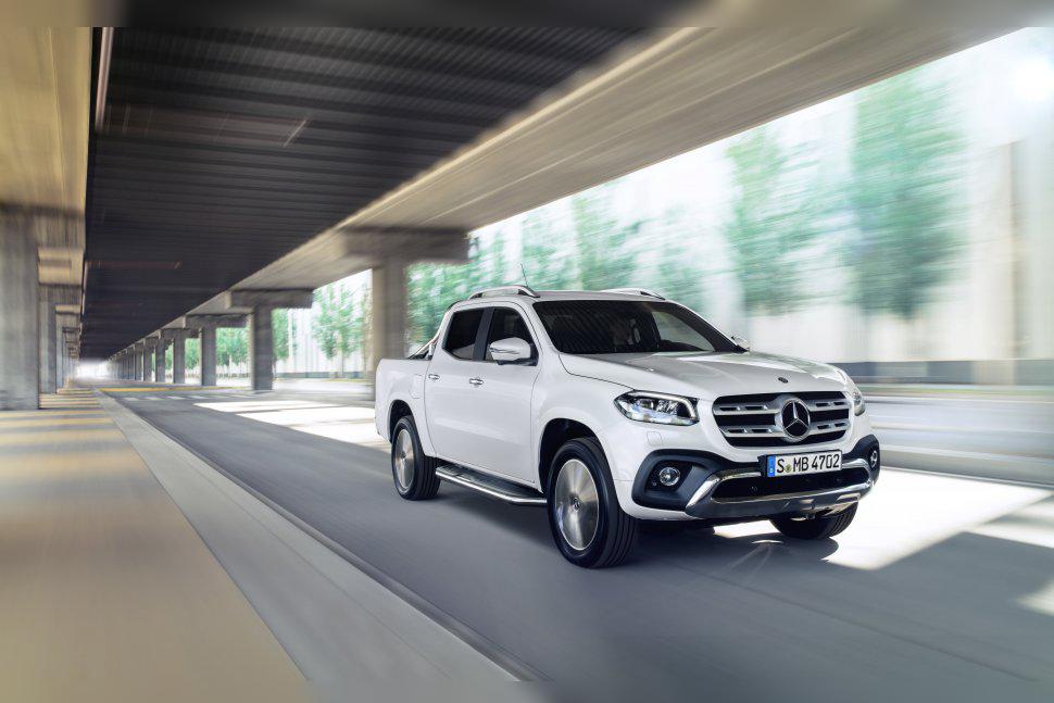 2017 Mercedes-Benz X-class cover