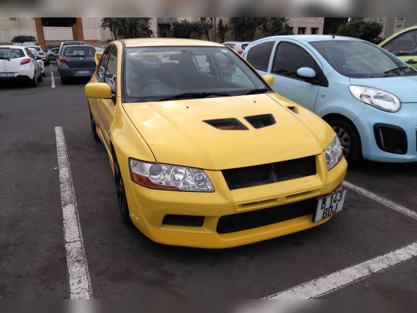 2001 Mitsubishi Lancer Evolution VII cover