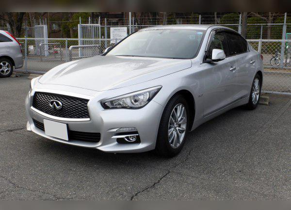 2014 Nissan Skyline XIII (HV37) cover