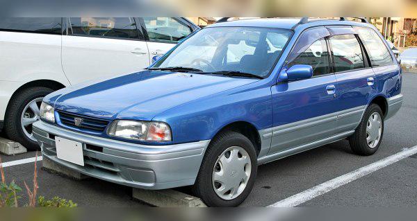 1996 Nissan Wingroad (Y10) cover