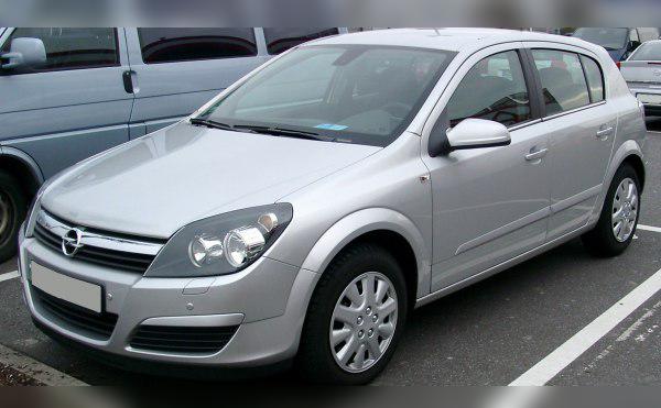 2004 Opel Astra H cover