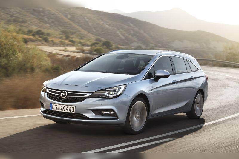 2015 Opel Astra K Sports Tourer cover